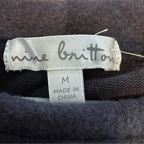 NEW Nine Britton Super Soft Black Charcoal Crewneck Top size M - Picture 10 of 11